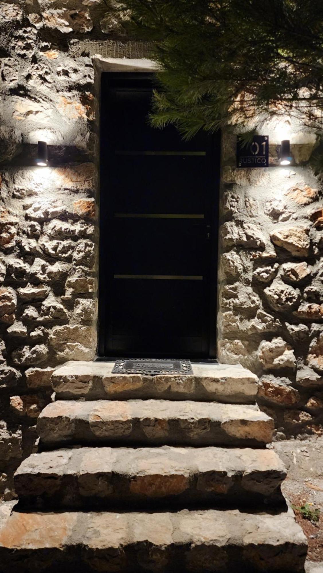 Široka Rusticoゲストハウス エクステリア 写真